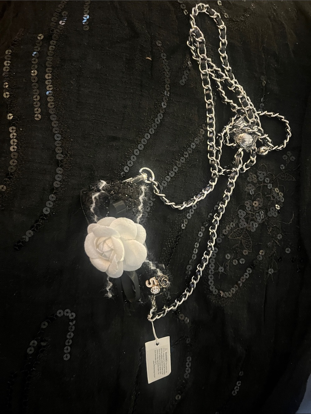White Camellia Pendant phone holder crossbody with Silver Chain